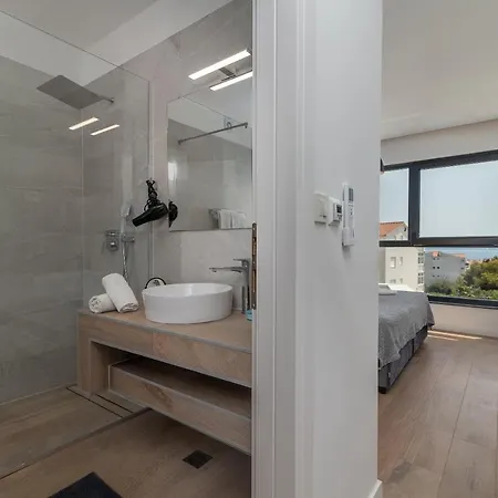 Villalux2022 Mit Pool Beheizt * تروغير