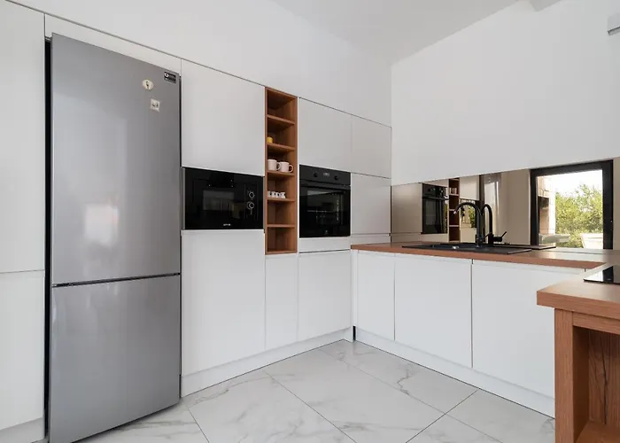 Villalux2022 Mit Pool Beheizt וילה