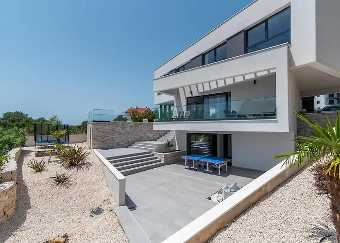 וילה Villalux2022 Mit Pool Beheizt *