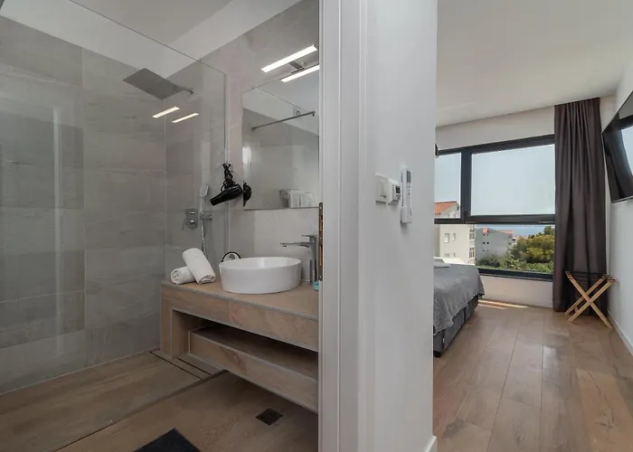 Villalux2022 Mit Pool Beheizt * Trogir