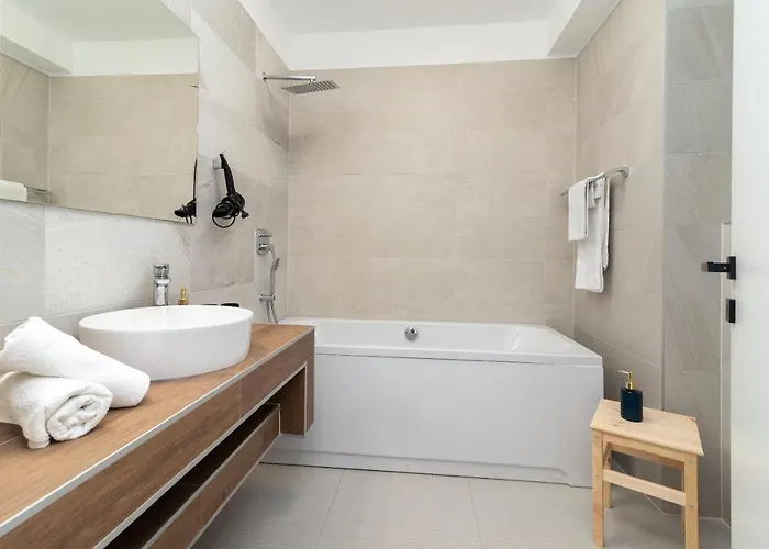 Villalux2022 Mit Pool Beheizt Willa Trogir